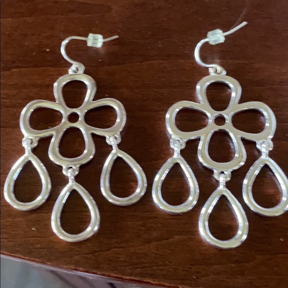 Earrings - Picture 2 of 2